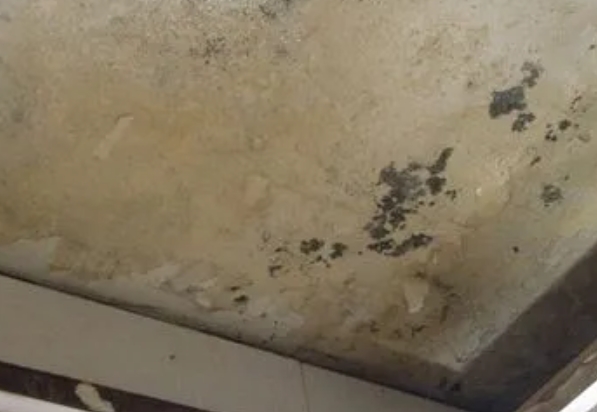 景谷阳台漏水维修公司分享下景谷卫生间渗水维修需要注意哪些问题。